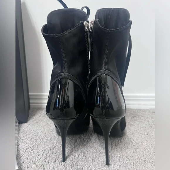 Giuseppe Zanotti stiletto lace up boots - Picture 8 of 11